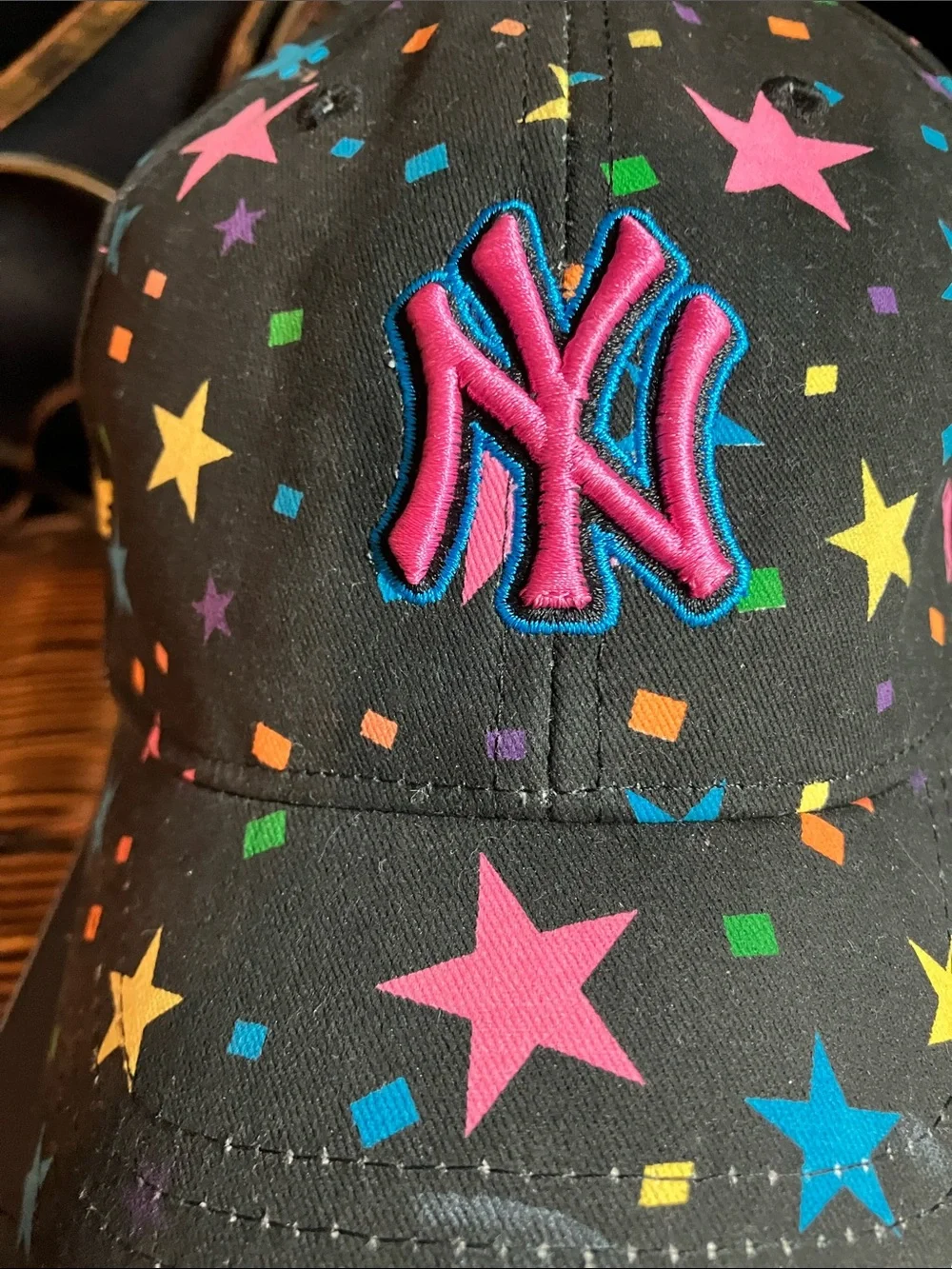 Kids Black Cap with Multicolor Stars & Pink-Blue Logo & FREE lip balm & bracelet